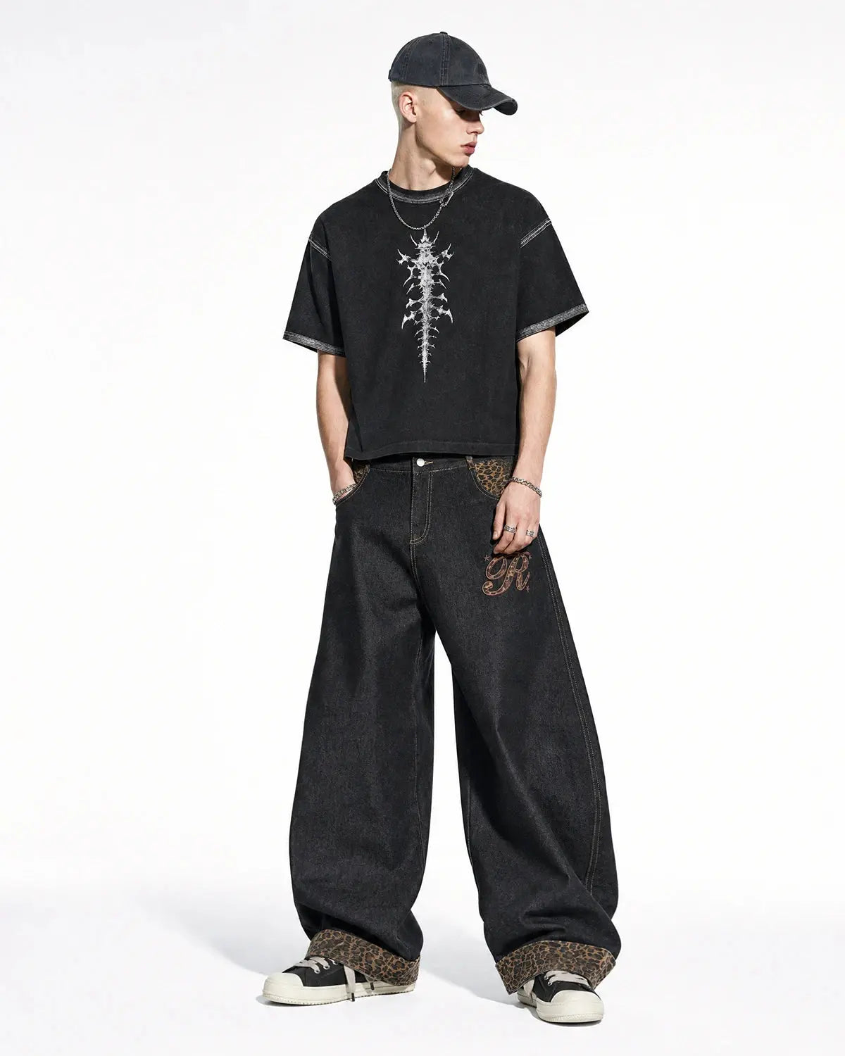 Baggy streetwear jeans with distinctive patchwork design