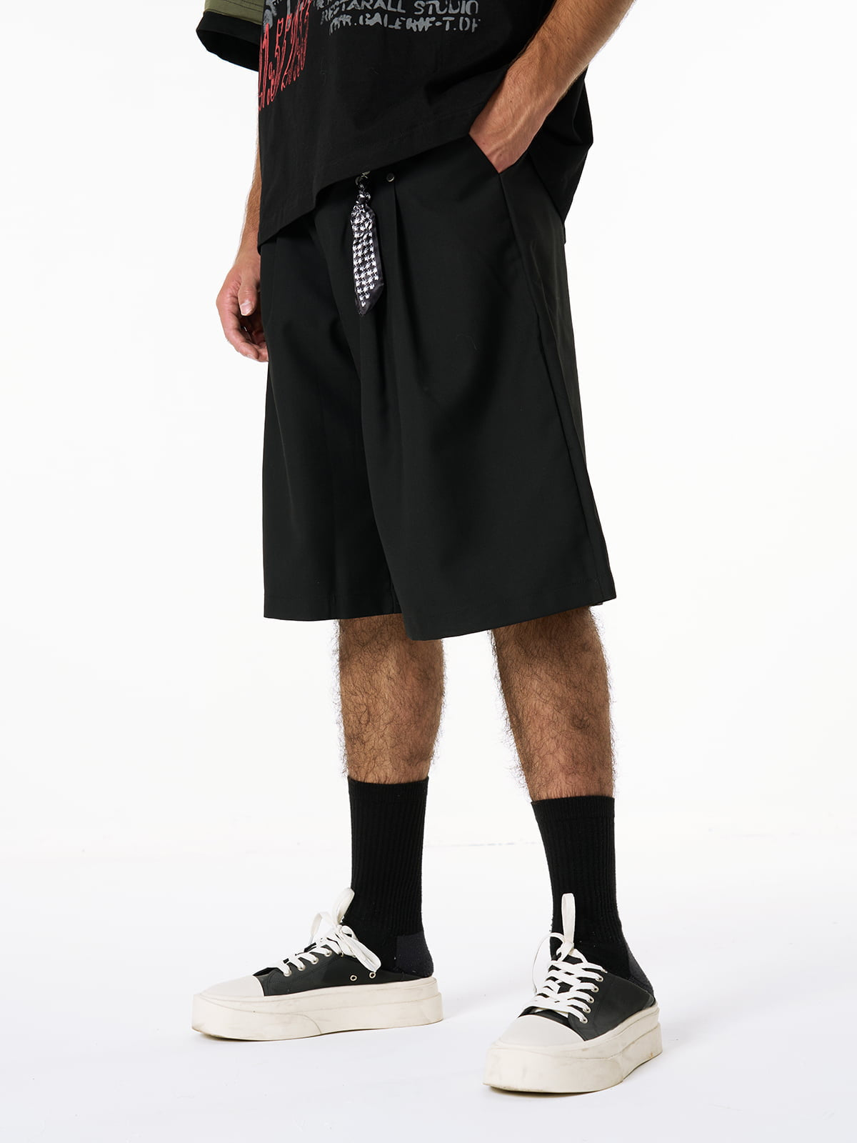 Revelse™  Pleated Wide-Leg Baggy Shorts With Pendant Decoration