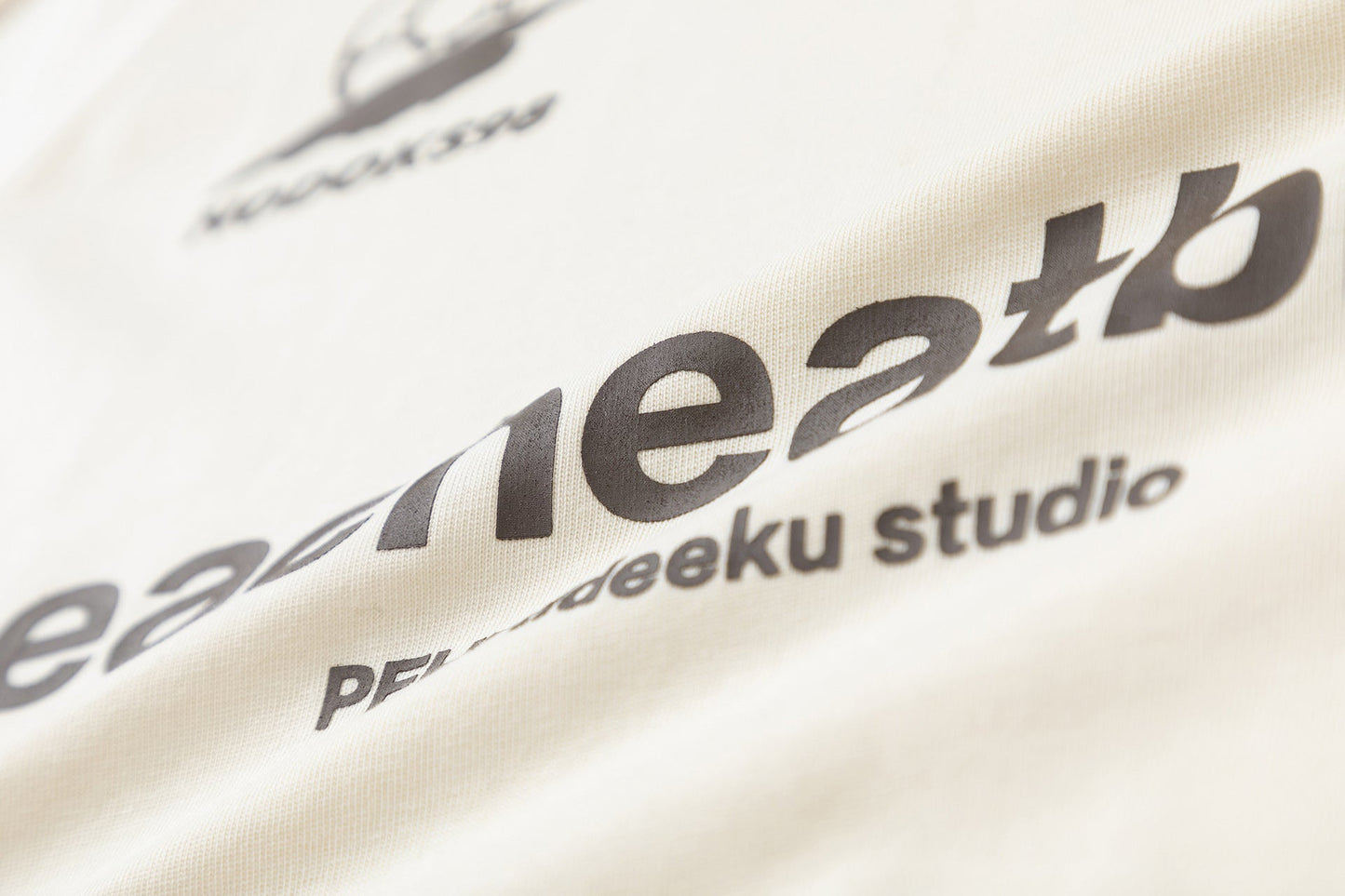 Peach Heat™ "Grand Prix" Oversized Racing Tee - Retro Color-Block Motorsports Graphic T-Shirt