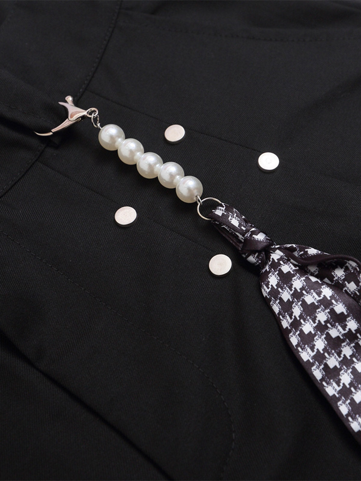 Revelse™  Pleated Wide-Leg Baggy Shorts With Pendant Decoration