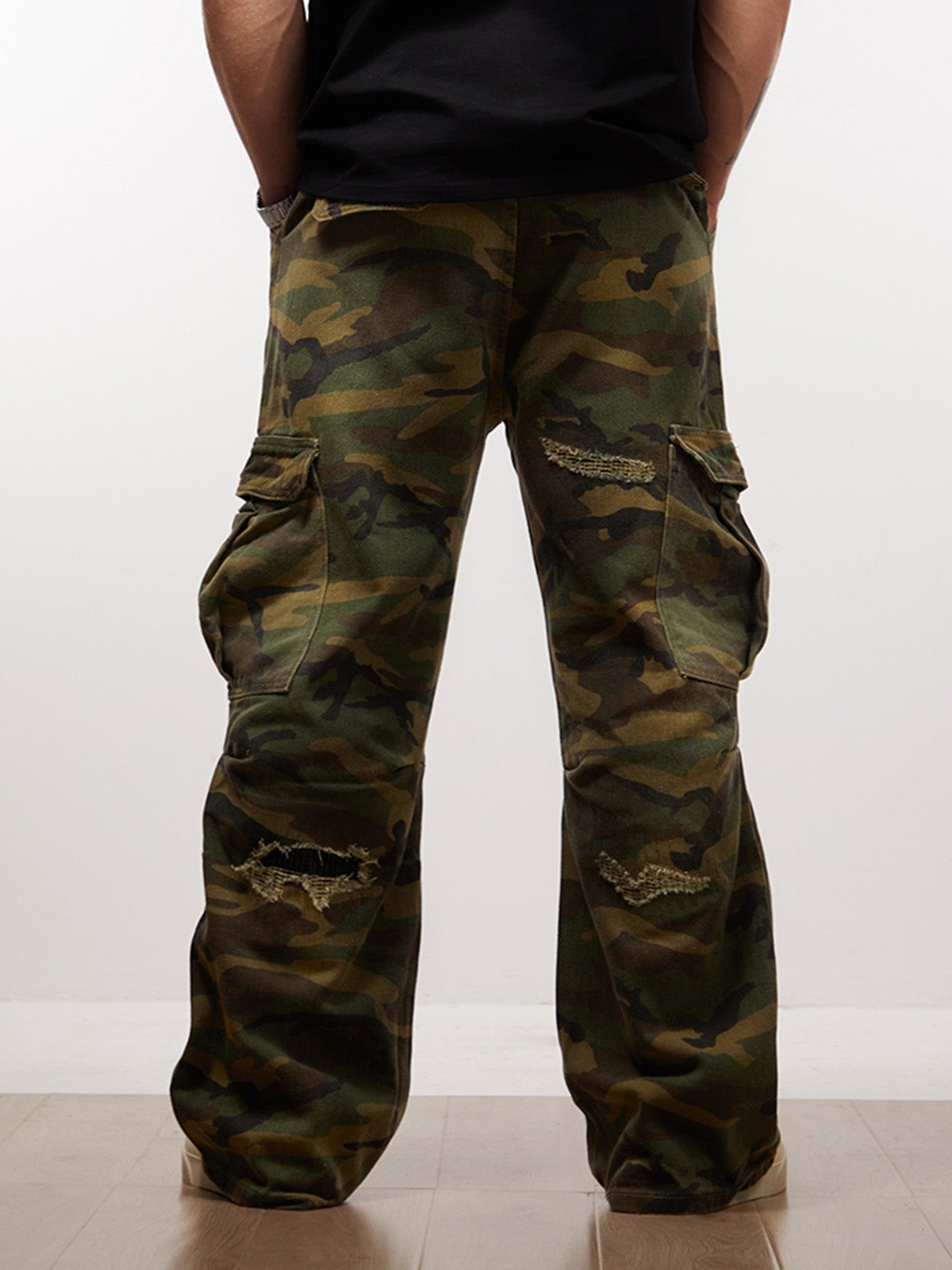 Woven Ripped Camouflage Cargo Baggy Pants