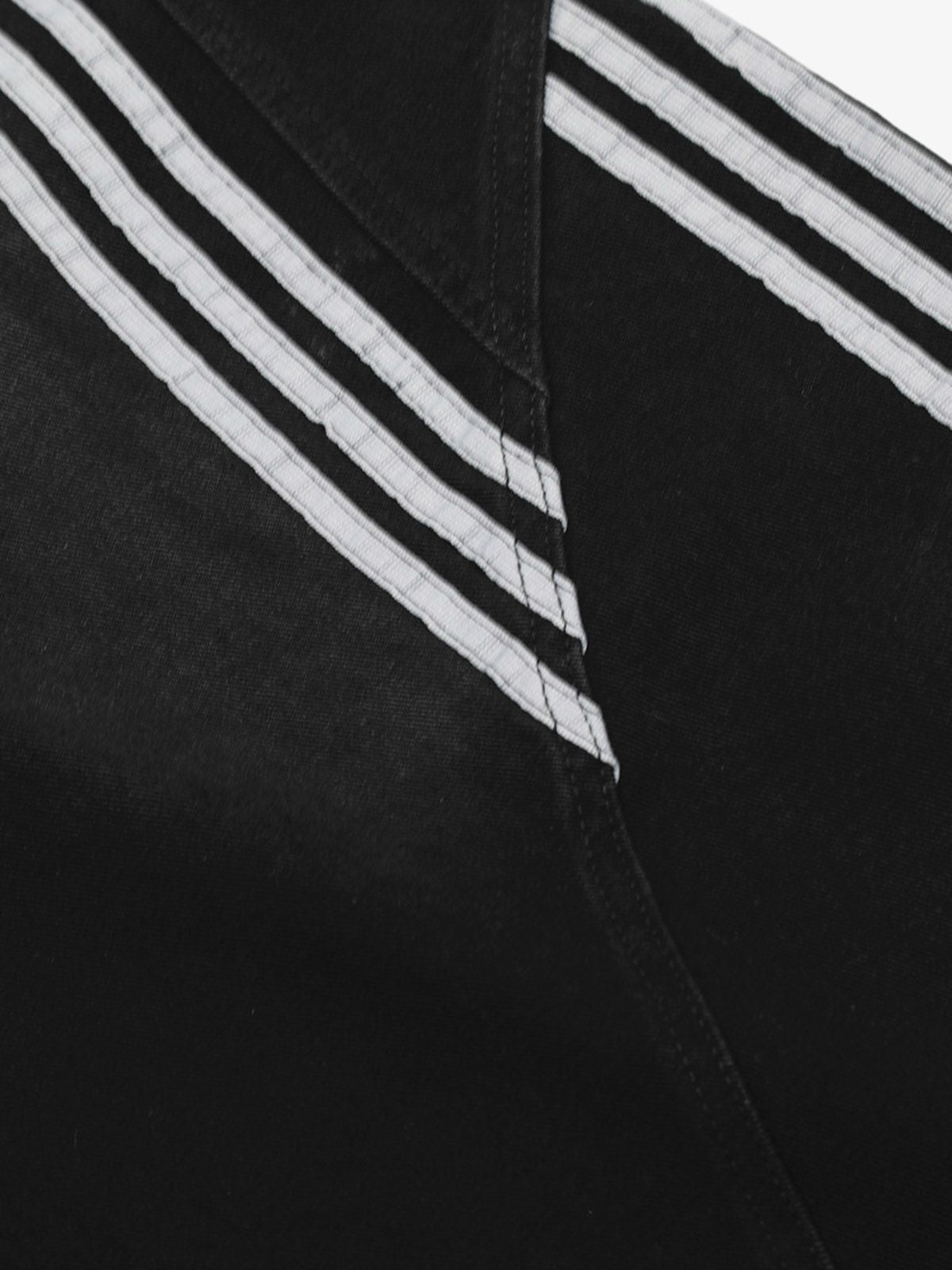 Contrast Stitching Barrel Leg Denim Jeans