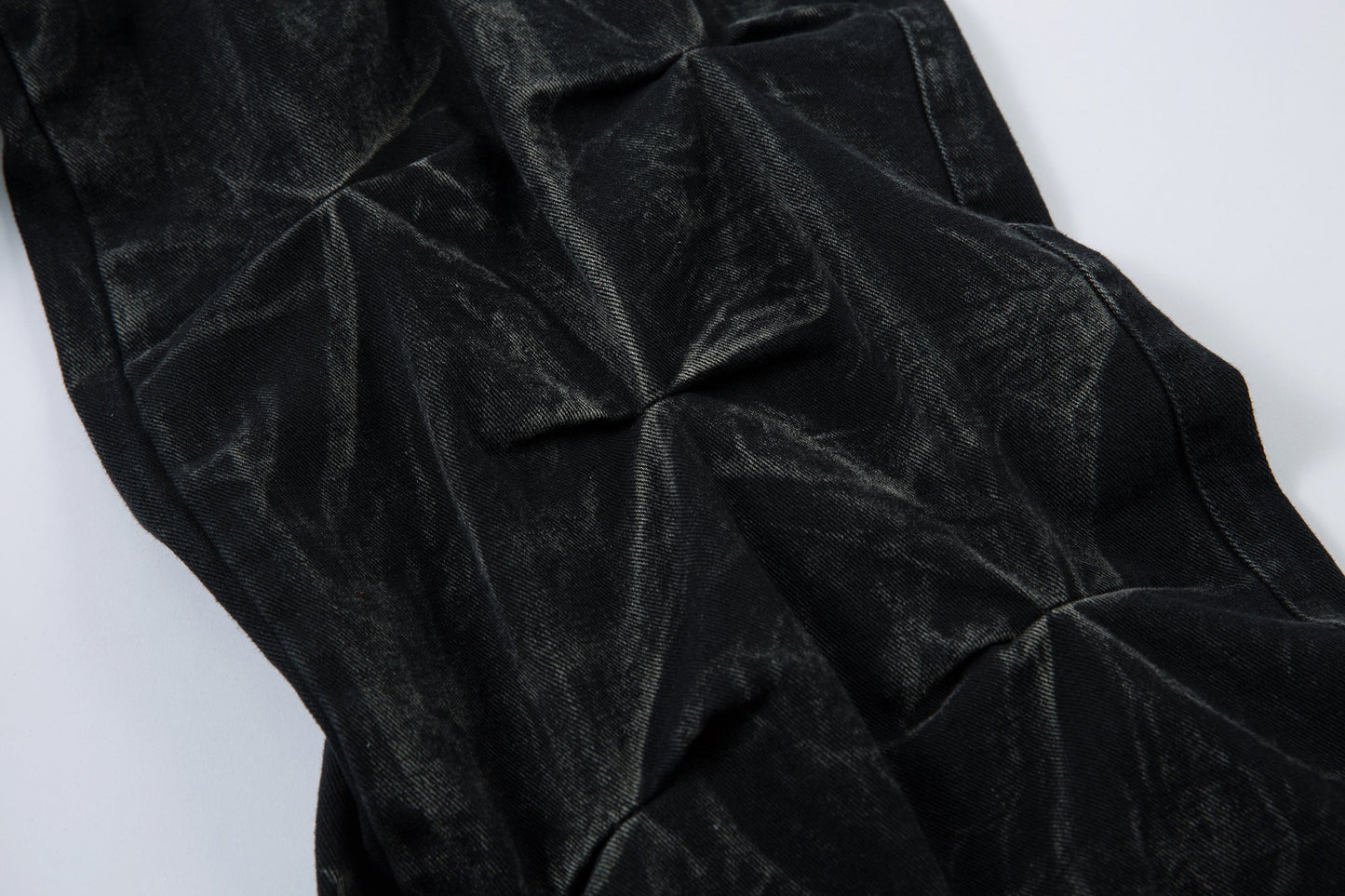 Washed Distressed Pleated Baggy Jeans