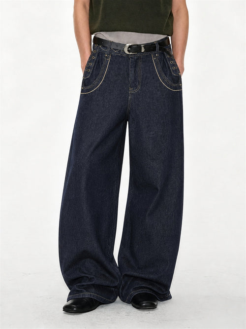 Baggy jeans with distinctive lace-up pocket details