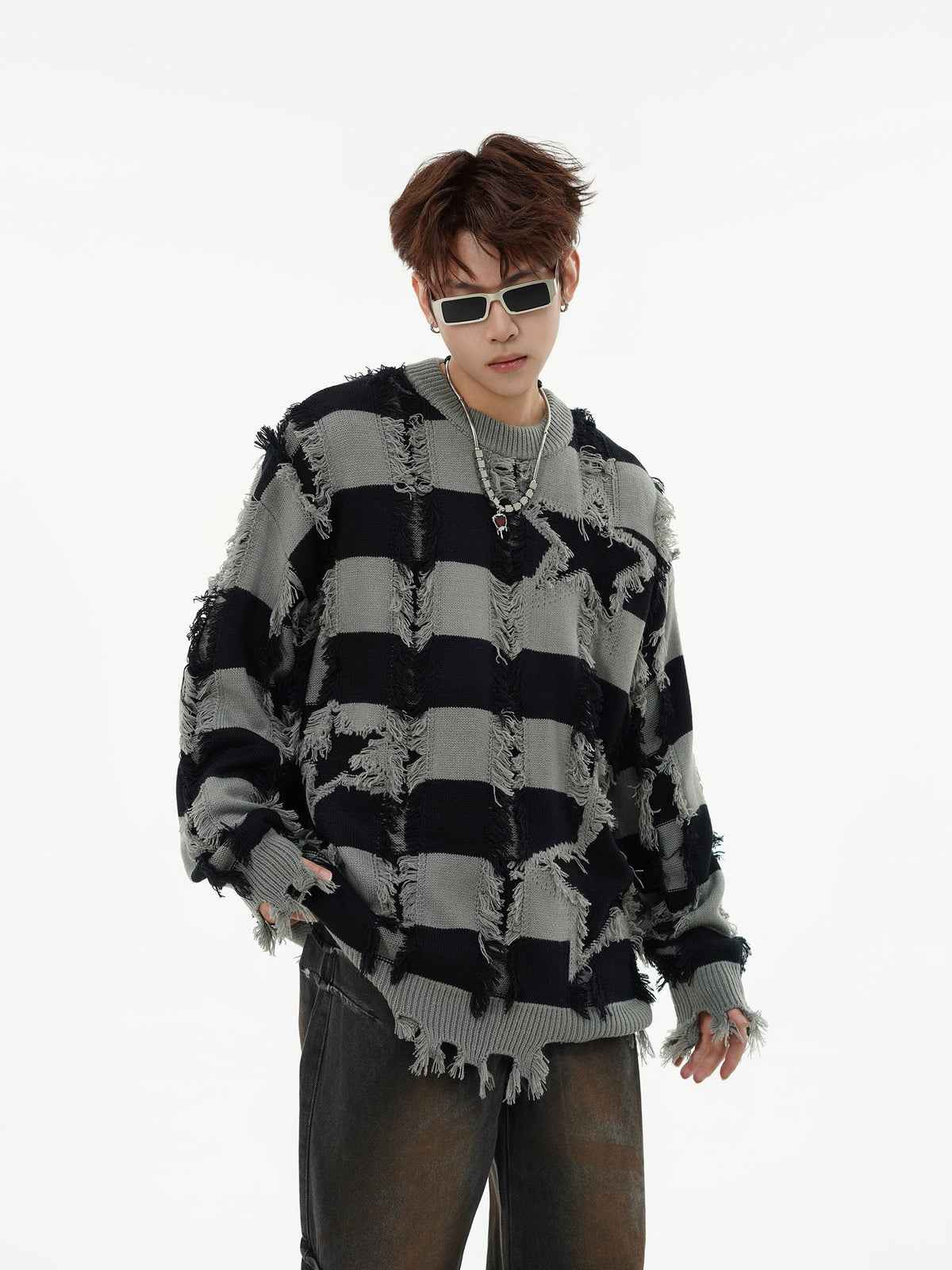 Sleeve and cuff detail on the oversized knit sweater