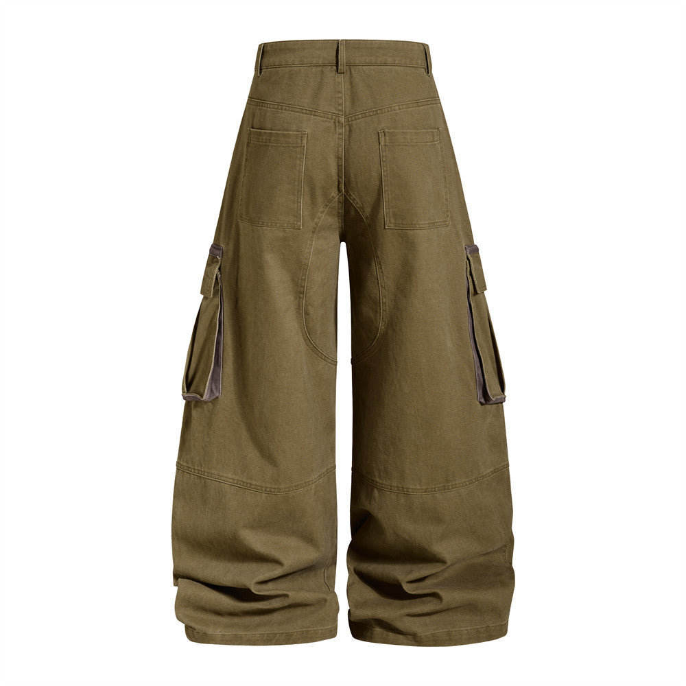 Wide-leg cargo trousers with utility-inspired pocket design