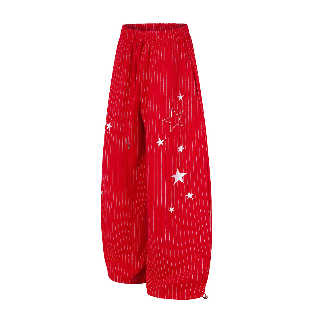Back view of the relaxed baggy barrel sweatpants