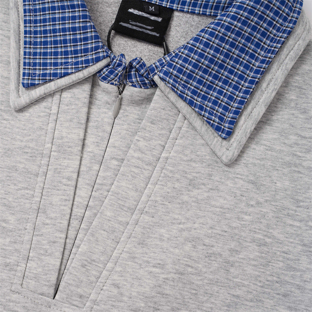 Soft long-sleeve sweatshirt with a contrasting plaid collar