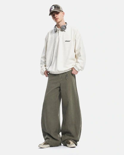Relaxed-fit cargo trousers styled for everyday wear